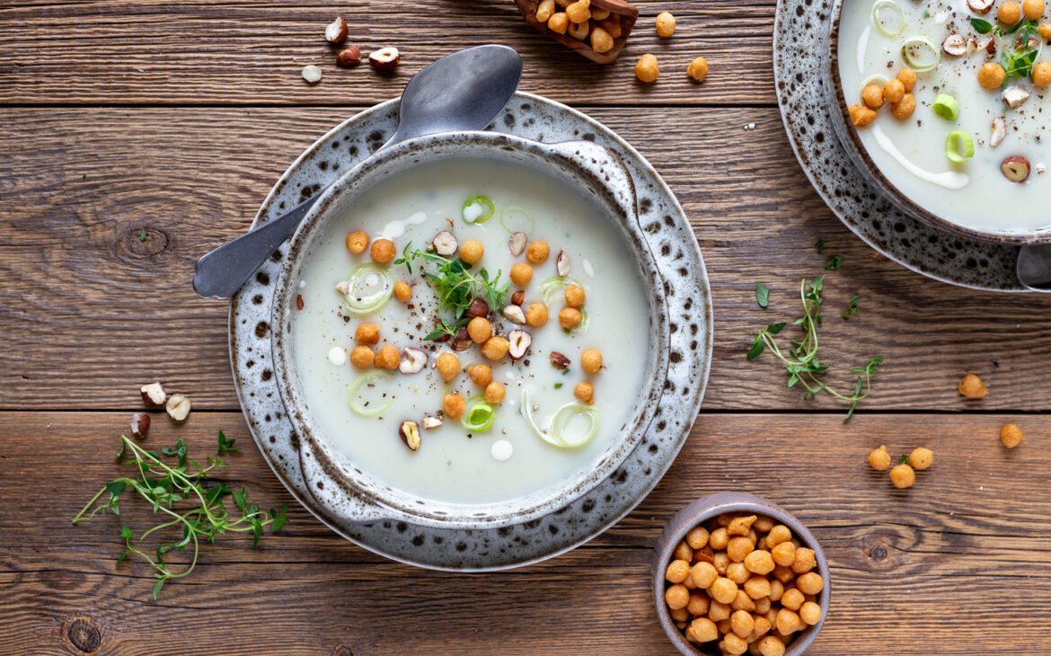 Apfel Sellerie Suppe - cookiteasy by Simone Kemptner