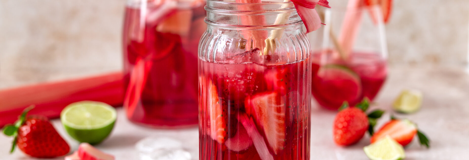 Erdbeer Rhabarber Sirup