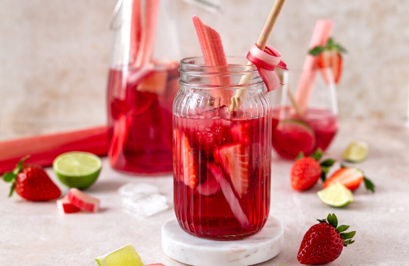 Erdbeer-Rhabarber-Sirup