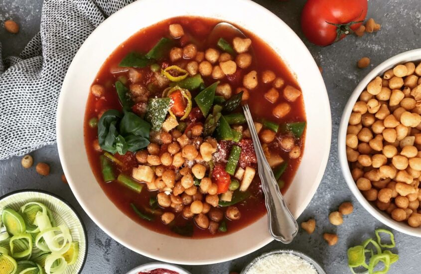 Frühlingsminestrone