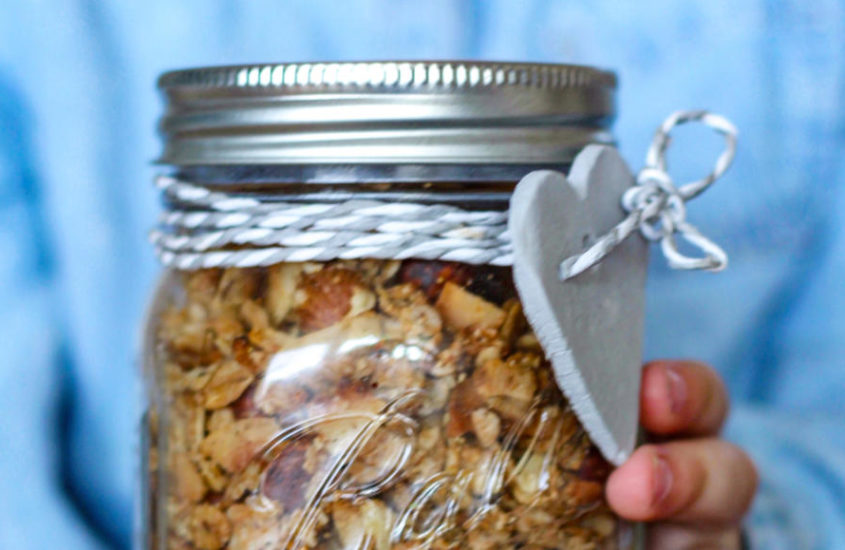 Haselnuss Granola