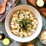 Zucchini-Reis-Pfanne mit Mandeln