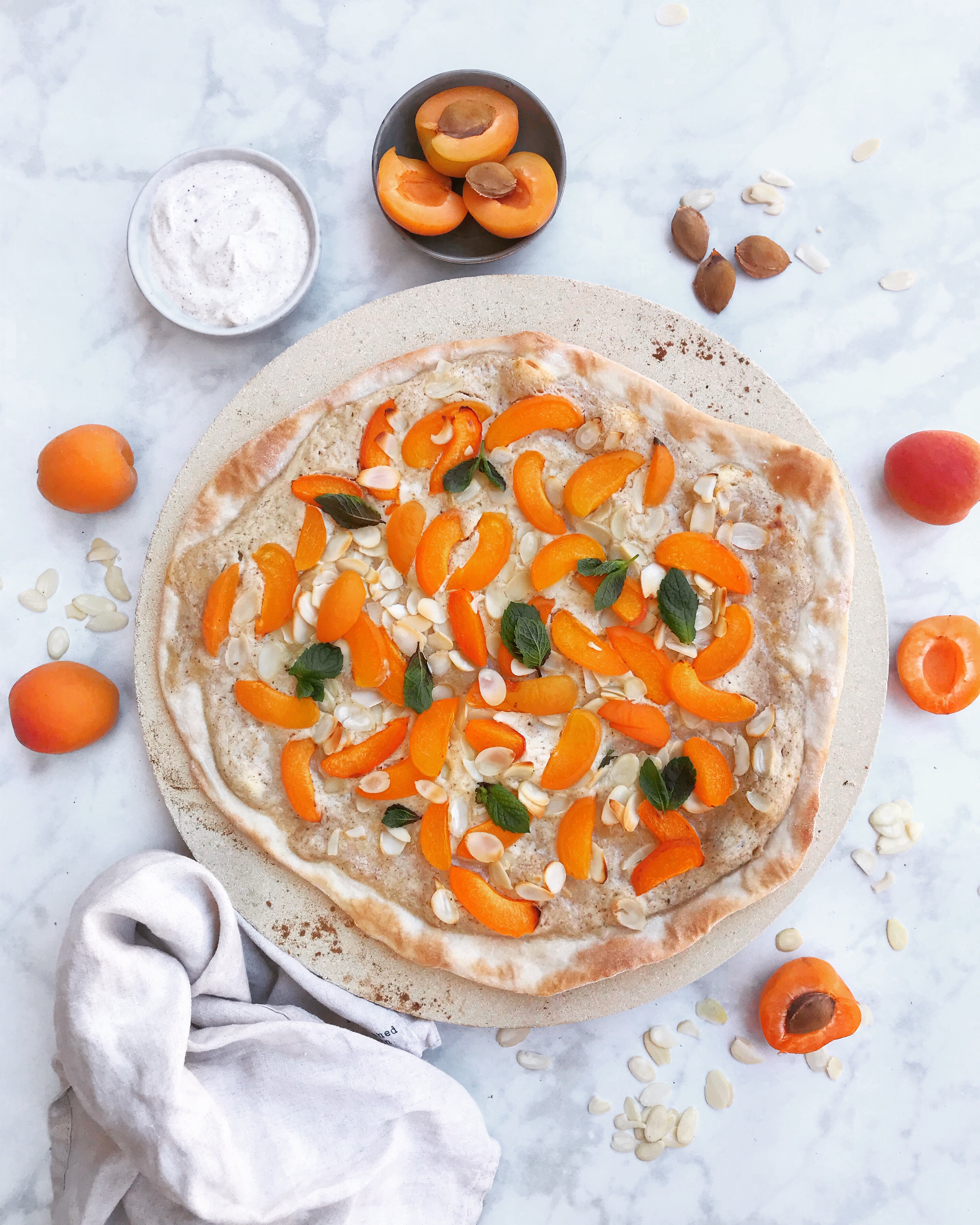 Marillen Flammkuchen