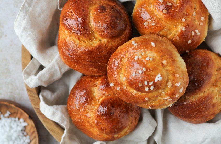 Dinkel Brioche Knöpfe