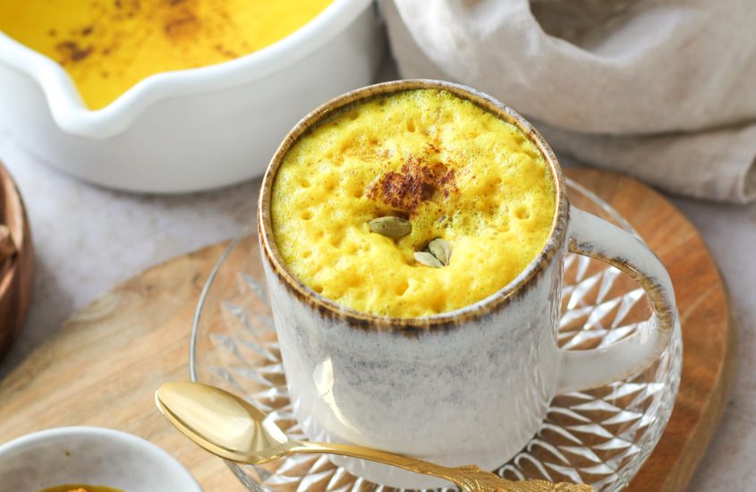 Goldene Milch