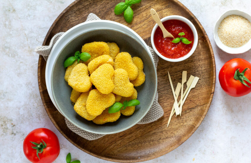 Mozzarella Herzen mit Tomaten Dip