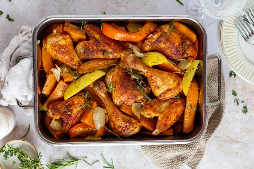Ofenhuhn mit herbstlichem Schmorgemüse - cookiteasy by Simone Kemptner