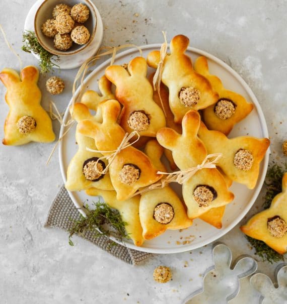 Topfenteig-Osterhasen