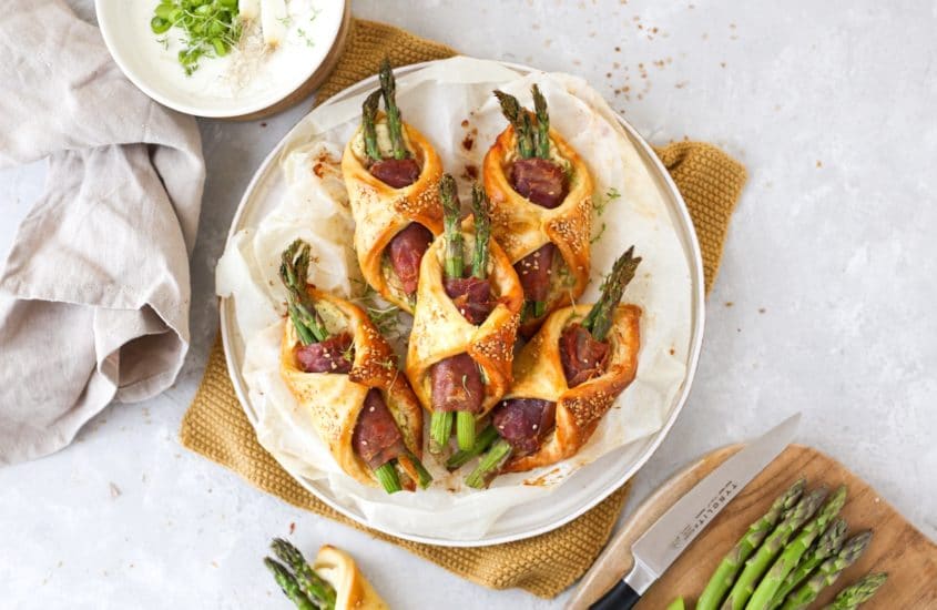 Spargel-Frischkäsetaschen