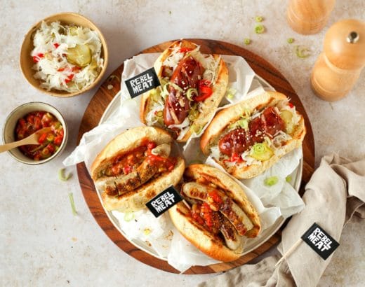 Hot Dogs mit Bratwürstel & Käsekrainer