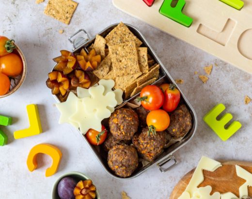 Jausenbox mit Kürbis-Hackfleisch-Bällchen