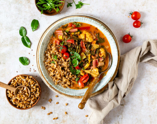 Gartencurry mit Dinkelreis