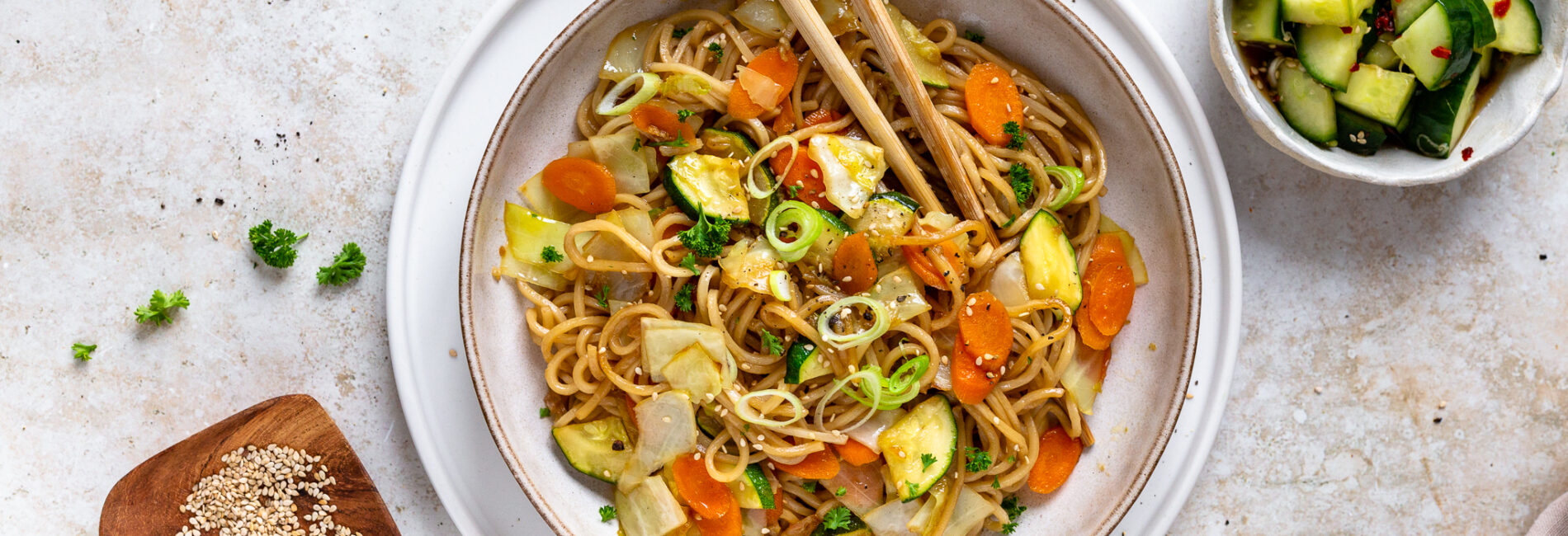 Asia Nudelpfanne mit Gemüse
