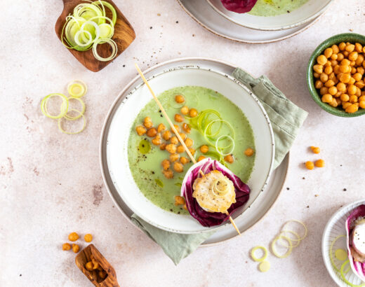 Lauchsuppe mit gegrilltem Ziegenkäse