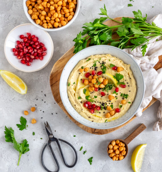 Cremiges Hummus mit Backerbsen