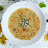 Herbstgemüsesuppe mit Haferflocken
