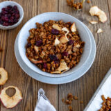 Bratapfel Granola