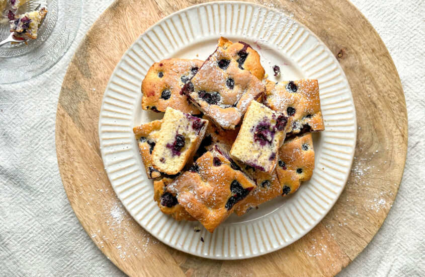 Heidelbeer Blechkuchen