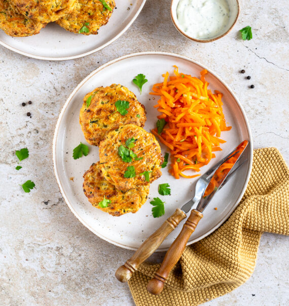 Backofen Hirselaibchen mit Gemüse