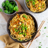 Gebratene Spaghetti im Asia-Style