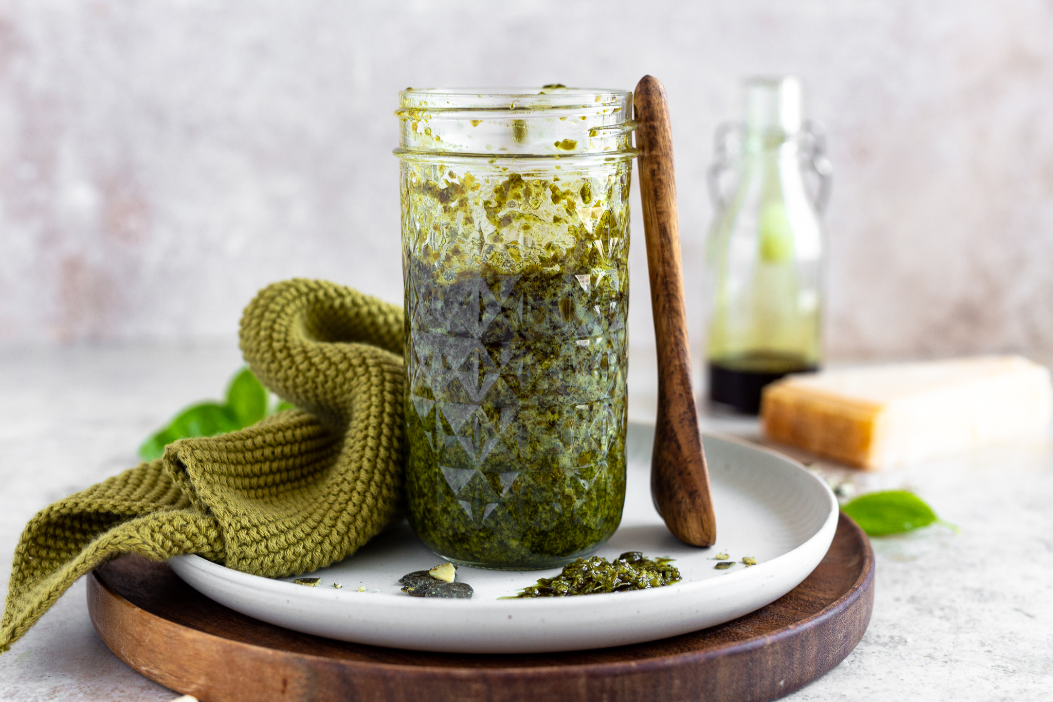 Kürbiskern-Pesto mit Parmesan und Kernöl - cookiteasy by Simone Kemptner