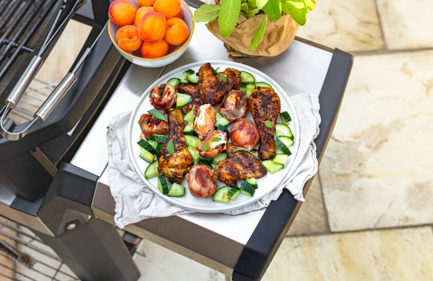 Gefüllte Marillen & Honighuhn vom Grill