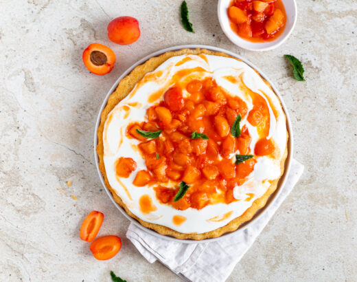 Marillenkuchen mit Joghurtcreme