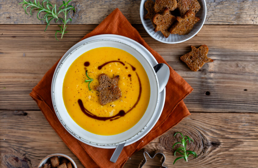 Kürbis-Käsesuppe