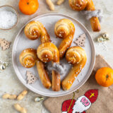 Nikolausstäbe aus Briocheteig